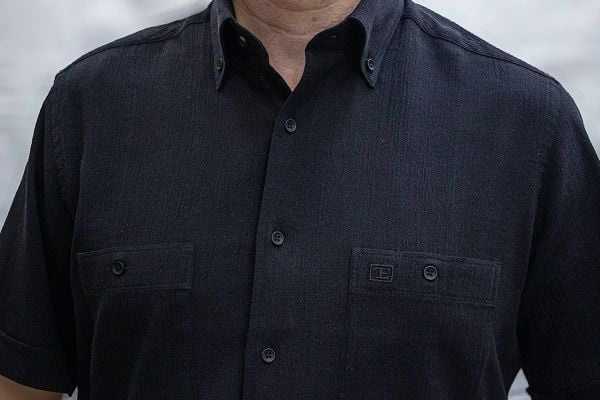 Kısa Kol Krinkıl Çift Cep Siyah 675-25hyy-1